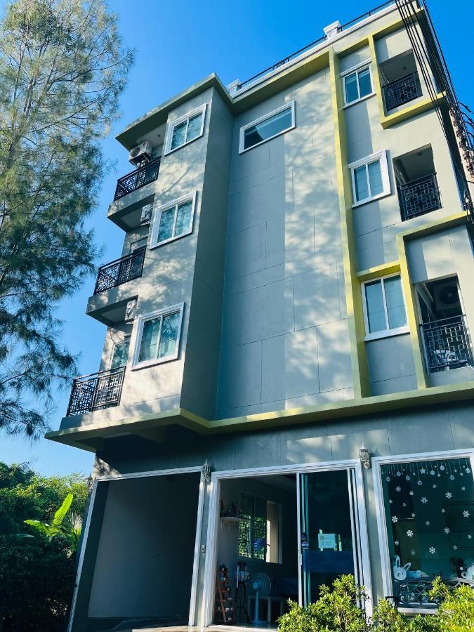 Nature Pine Phuket เนเชอร์ไพน์ภูเก็ต Rawai Exteriör bild