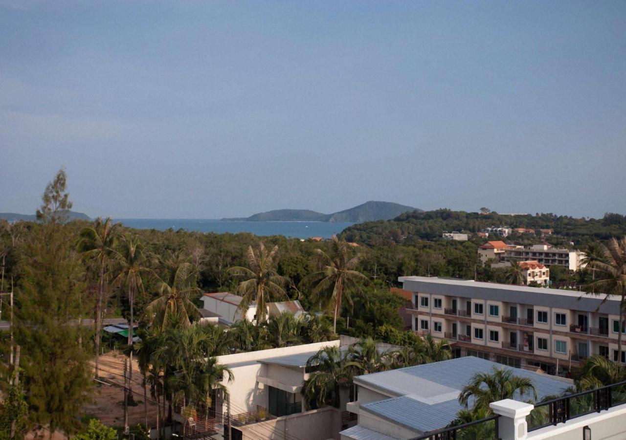 Nature Pine Phuket เนเชอร์ไพน์ภูเก็ต Rawai Exteriör bild